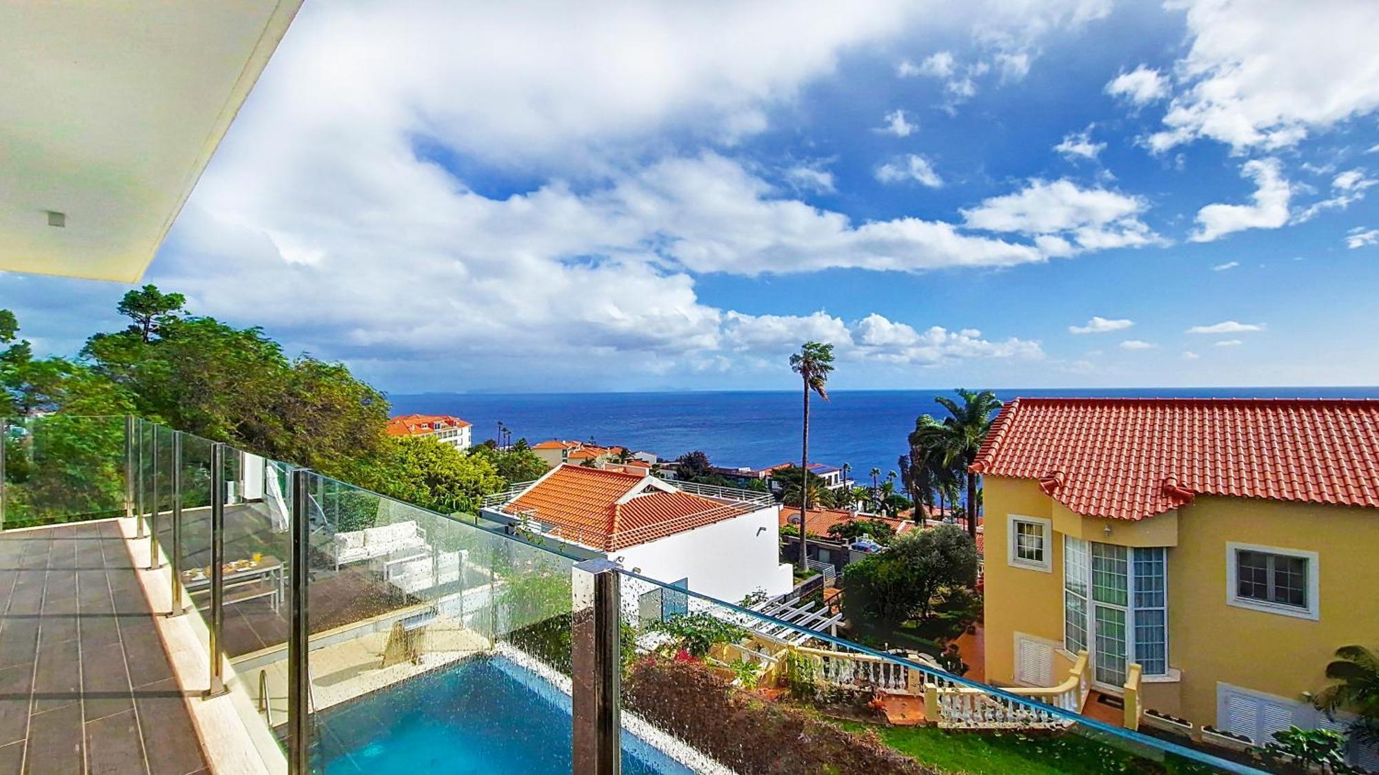 Villa Madeira By Lovelystay Caniço Exteriör bild